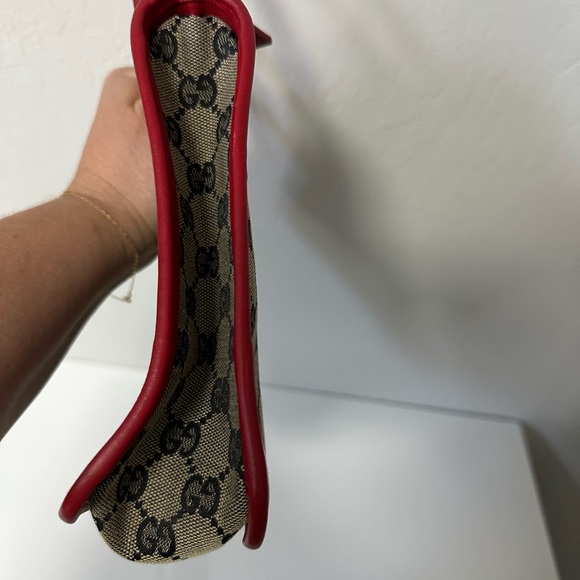 Cutest Gucci Canvas and Red Leather Bag Ever. Y2K vibes! - Picture 3 of 8